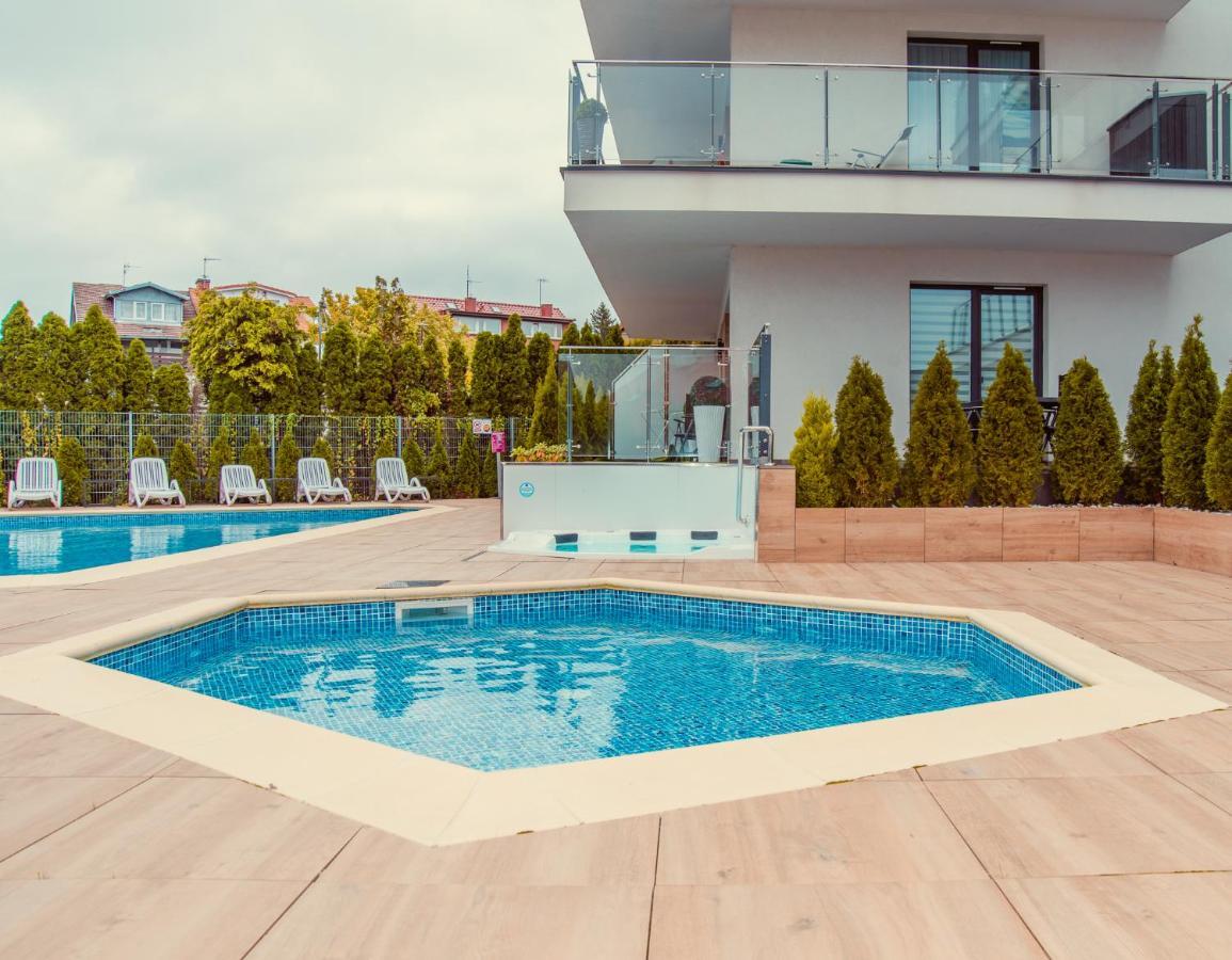 Azure Mare Apartamenty B&M 코워브제크 외부 사진