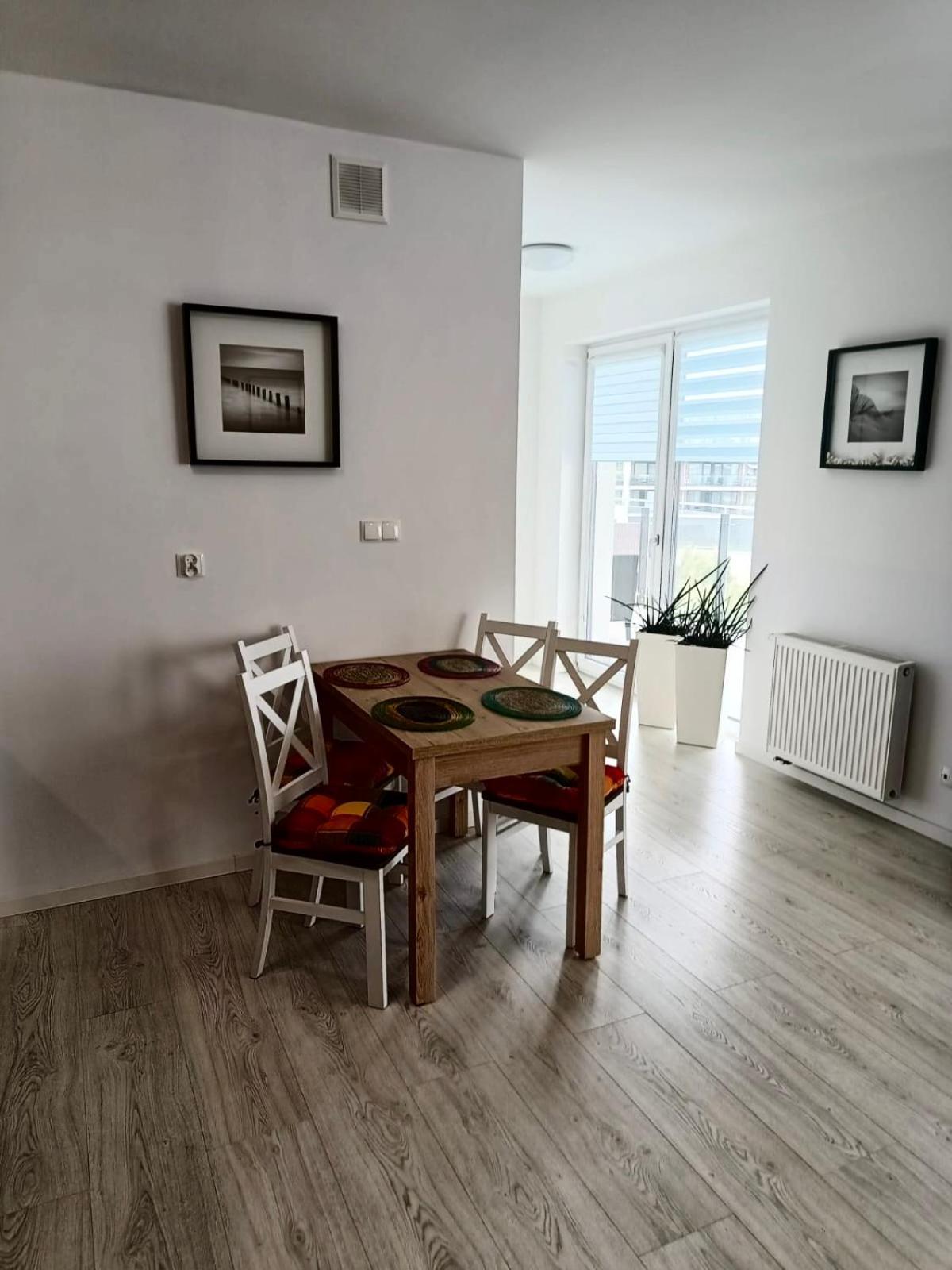 Azure Mare Apartamenty B&M 코워브제크 외부 사진
