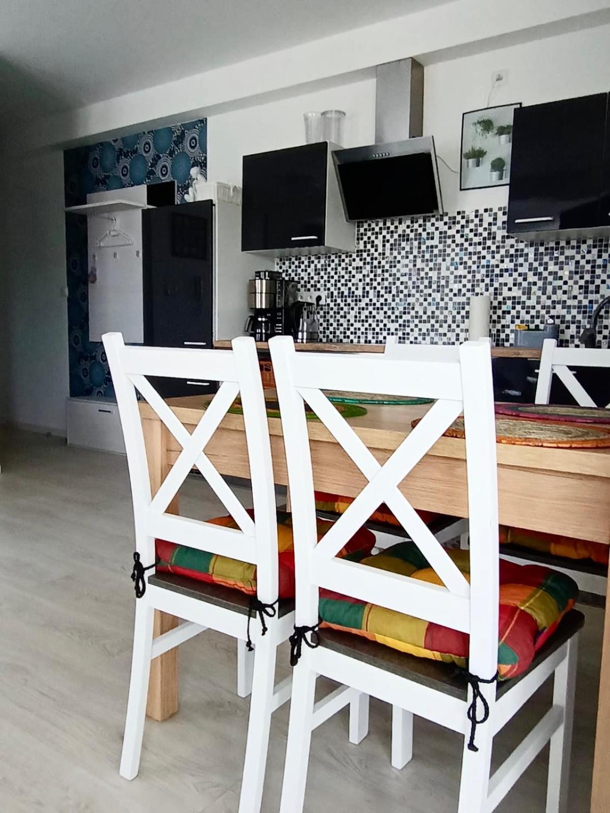 Azure Mare Apartamenty B&M 코워브제크 외부 사진